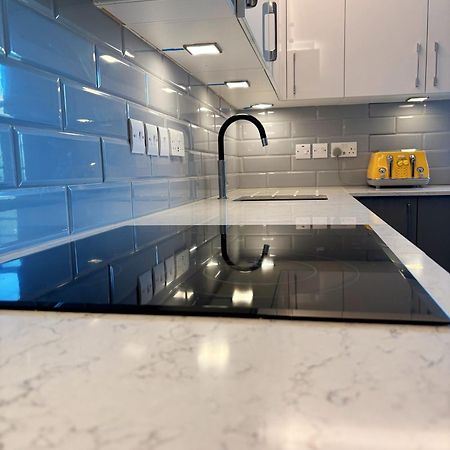 Double Bedroom In Clapham Londyn Zewnętrze zdjęcie