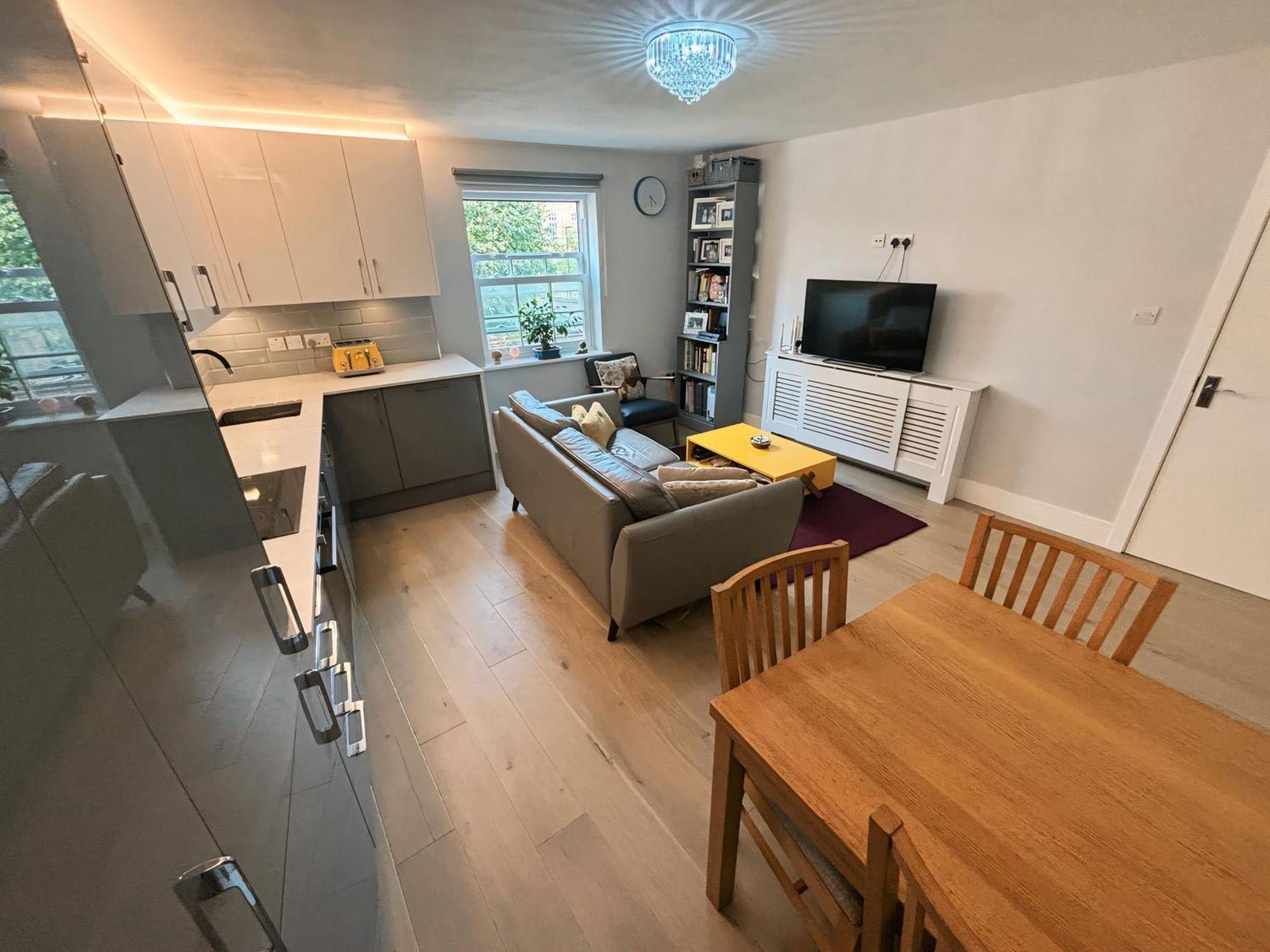 Double Bedroom In Clapham Londyn Zewnętrze zdjęcie